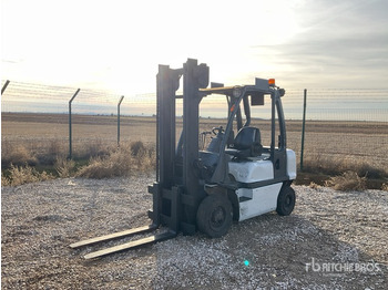 Carretilla elevadora diésel NISSAN