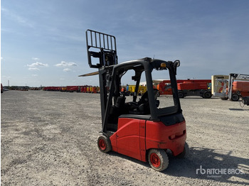 Carretilla elevadora eléctrica 2013 Linde E16PH-01 1600 kg Electric Forklift: foto 3