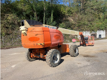 Plataforma telescopica JLG