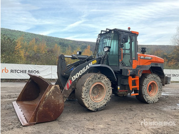 Cargadora de ruedas DOOSAN DL250