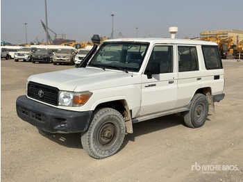 SUV/ Todoterreno TOYOTA Land Cruiser