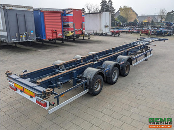 Semirremolque portacontenedore/ Intercambiable RENDERS