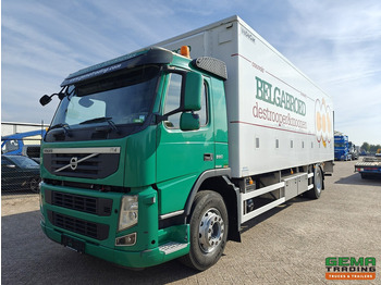 Camión transporte de ganado VOLVO FM 330
