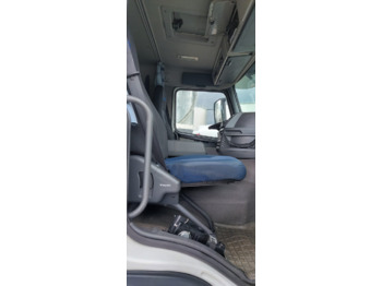 Camión cisterna VOLVO FM: foto 2