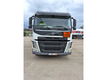 Camión cisterna VOLVO FM