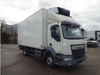 Camión caja cerrada DAF LF 220