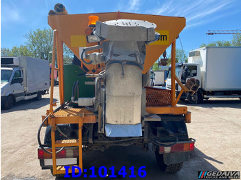 Máquina quitanieve MERCEDES-BENZ Unimog U300 4X4: foto 5