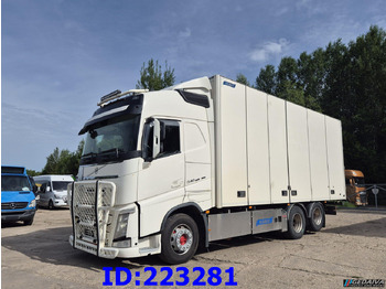 Camión isotérmico VOLVO FH13 540