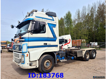 Camión chasis VOLVO FH16 580
