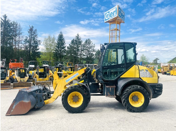 Cargadora de ruedas KOMATSU WA80