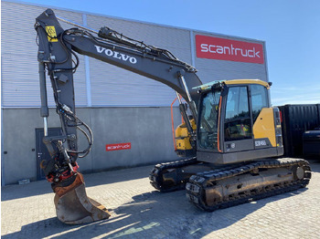 Excavadora de cadenas VOLVO ECR145