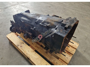 Caja de cambios Skrzynia biegów Massey Ferguson 6265: foto 4
