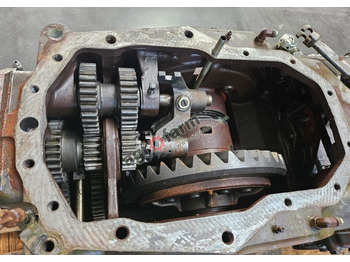 Caja de cambios TYLNY MOST MASSEY FERGUSON 3070 3382213M4: foto 2