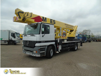 Camión MERCEDES-BENZ Actros