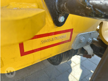 Cargadora articulada JCB 403 AGRI: foto 2