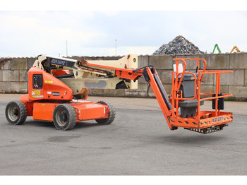 Plataforma articulada JLG