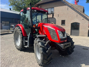 Tractor ZETOR
