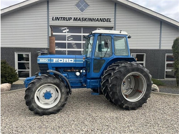 Tractor FORD