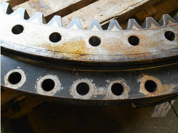 Corona de giro para Maquinaria de construcción Hyundai 81ND-01020: foto 4 Corona de giro para Maquinaria de construcción Hyundai 81ND-01020: foto 4