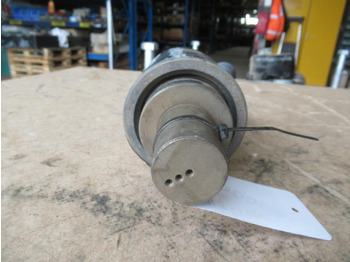 Oruga - Rodillos para Maquinaria de construcción Kobelco LP64D00003F6: foto 2