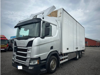 Camión caja cerrada SCANIA R 500