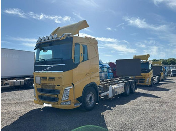 Camión portacontenedore/ Intercambiable VOLVO FH 500