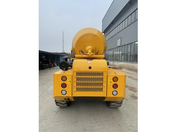 Leasing de QINGDAO PROMISING 3.5CBM Concrete Mixer Truck with Self-Loading Bucket CML350 QINGDAO PROMISING 3.5CBM Concrete Mixer Truck with Self-Loading Bucket CML350: foto 4 Leasing de QINGDAO PROMISING 3.5CBM Concrete Mixer Truck with Self-Loading Bucket CML350 QINGDAO PROMISING 3.5CBM Concrete Mixer Truck with Self-Loading Bucket CML350: foto 4