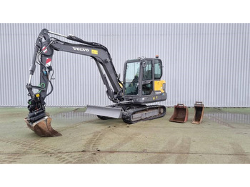 Excavadora de cadenas VOLVO EC60E
