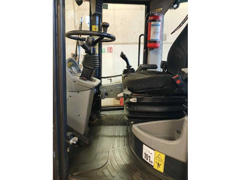 Minicargadora Yanmar V80-5: foto 5 Minicargadora Yanmar V80-5: foto 5