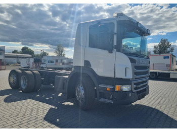 Camión chasis Scania P360: foto 3