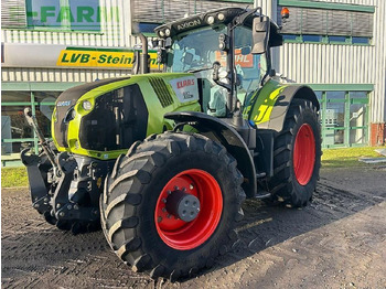 Tractor CLAAS Axion 830