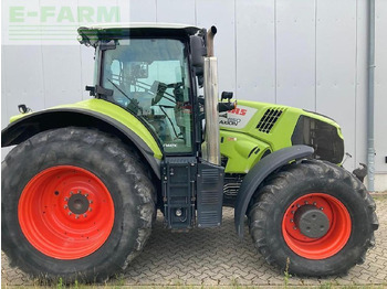 Tractor CLAAS Axion 830