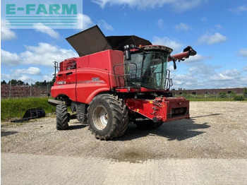 Cosechadora de granos CASE IH