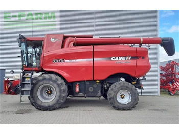 Cosechadora de granos CASE IH