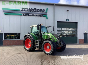 Tractor FENDT 718 Vario