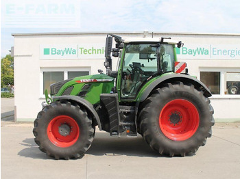 Tractor FENDT 724 Vario