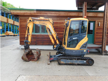 Miniexcavadora HYUNDAI