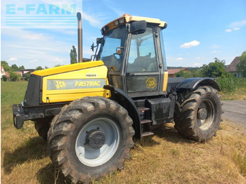 Tractor JCB