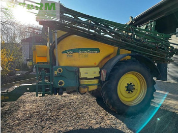 Pulverizador arrastrado JOHN DEERE