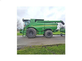 Cosechadora de granos JOHN DEERE S790