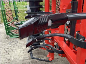 Cultivador KUHN
