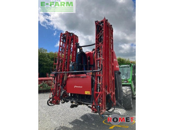 Pulverizador arrastrado KVERNELAND