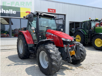 Tractor MASSEY FERGUSON 5611