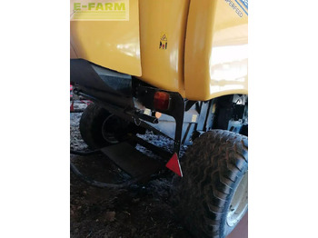 Empacadora de pacas cuadradas New Holland roll belt 150 superfeed: foto 3 Empacadora de pacas cuadradas New Holland roll belt 150 superfeed: foto 3
