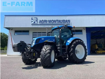 Tractor NEW HOLLAND T7050