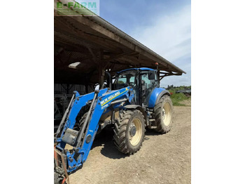 Tractor NEW HOLLAND T5