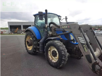 Tractor NEW HOLLAND T5