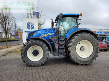 Tractor NEW HOLLAND T7