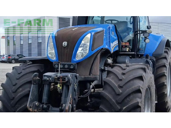Tractor NEW HOLLAND T8