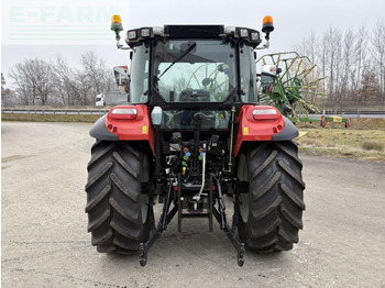Tractor Steyr 4075 kompakt s (stage v): foto 5 Tractor Steyr 4075 kompakt s (stage v): foto 5